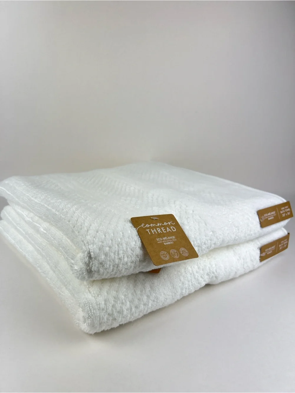 Common Thread Bath Towels White Eco Melange Bamboo Soft Cotton 2 Pc Set NEW